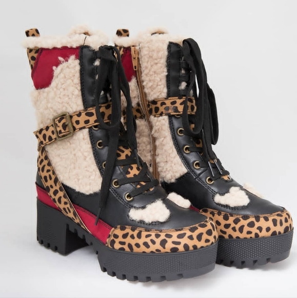 Shoes - Mixed print shearling boot